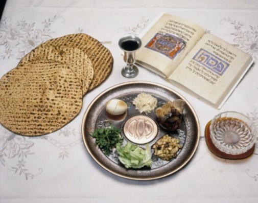 A jewish passover table setting